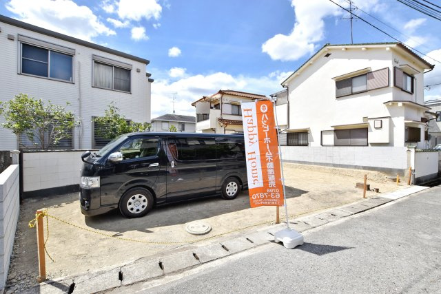 伊丹市山田6丁目新築戸建│4LDK+駐車2台可の外観|ZEH水準の省エネ性能を備えた新築戸建！高断熱仕様で一年を通して快適な暮らしを実現。冷暖房効率にも優れ、光熱費を抑えやすい、家計にも環境にもやさしい住まいです。