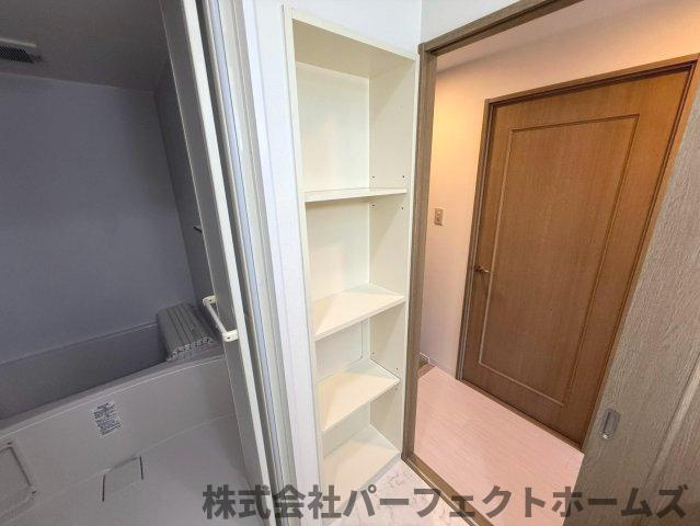 ロイヤルシャトー交野のランドリースペース
