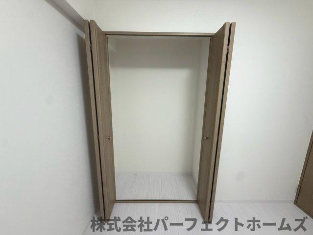 ロイヤルシャトー交野の収納|たっぷりとした収納スペースです