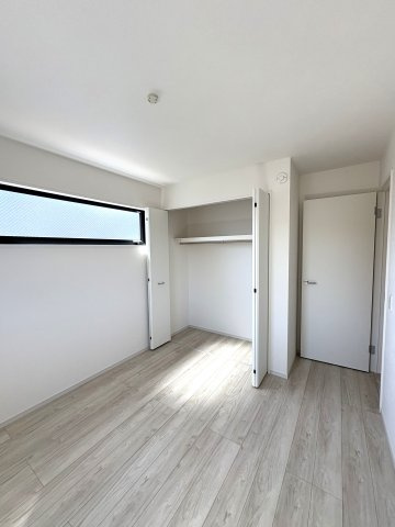 Easy Shonan Days. 家族にちょうどいい、湘南の日常。の洋室