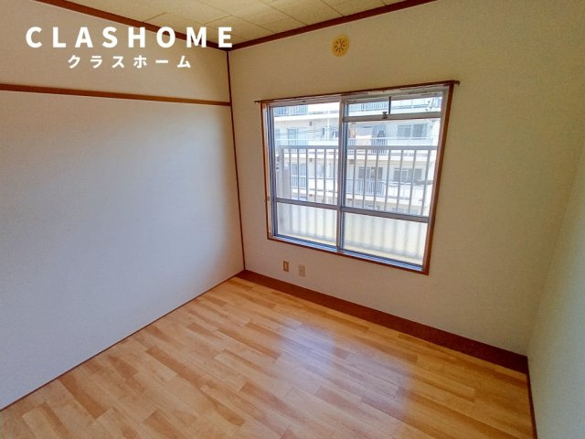 コーポ中根　　刈谷市近郊の賃貸はクラスホーム刈谷店の居間・リビング|同物件の別部屋になります。