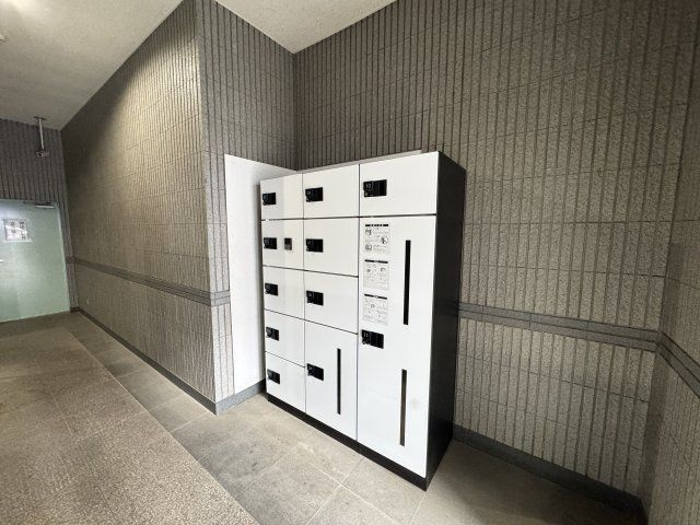 ＡＤ日暮のロビー