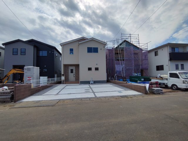 新築戸建・新築建売　大泉町仙石1丁目　南小学校・南中学校の駐車場|駐車スペース並列3台確保！