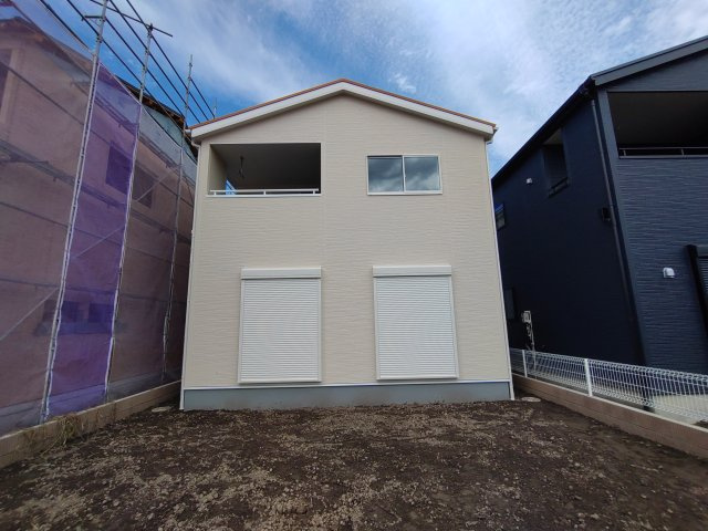 新築戸建・新築建売　大泉町仙石1丁目　南小学校・南中学校の庭