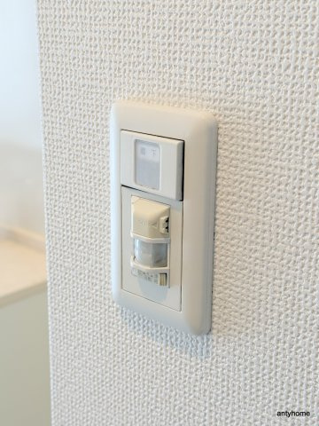 レオンコンフォート難波西　仲介手数料無料のセキュリティ