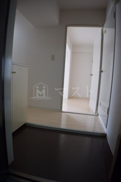 ドエル北堀江の玄関
