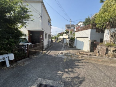 【前面道路含む現地写真】 | 名谷町　中古戸建