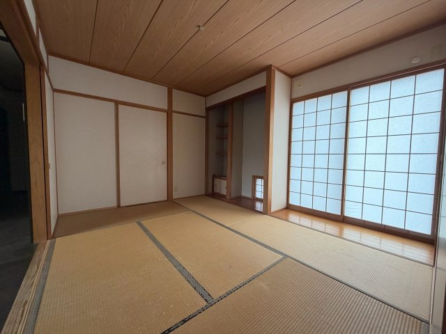 坂元町　中古戸建ての和室