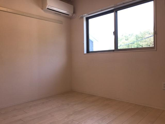 グリーンアローの寝室|洋室