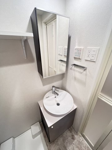 エスリードレジデンス ザ・グラン都島ノアの独立洗面台