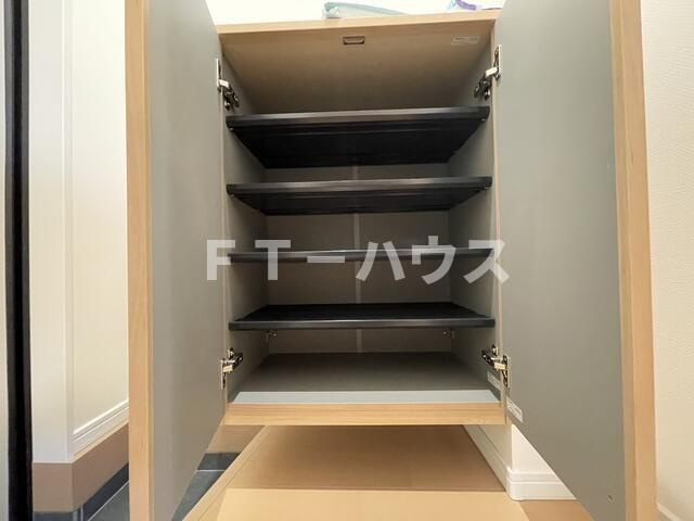 メゾンＴＫの玄関