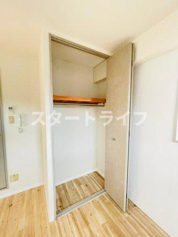大阪市東淀川区西淡路３丁目の賃貸マンションの収納