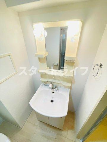 大阪市東淀川区西淡路３丁目の賃貸マンションの洗面所