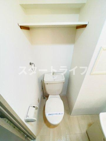 大阪市東淀川区西淡路３丁目の賃貸マンションのトイレ