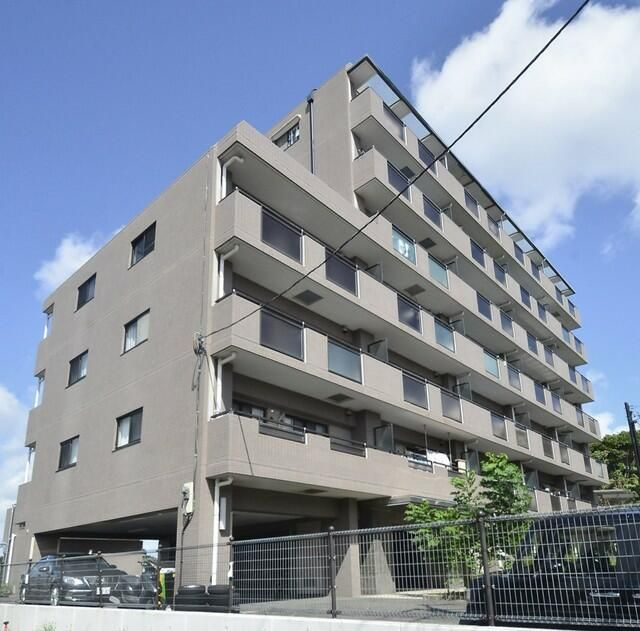 グリーンハイツ西田の外観