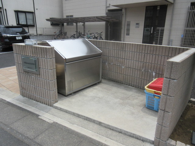 Ｍａｉｓｏｎ　ｄｅ　ＬＵＰＯ　メゾンドルポのその他共用部分|★敷地内ゴミ置き場★