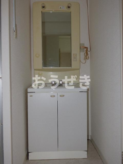 清水ビルの洗面所