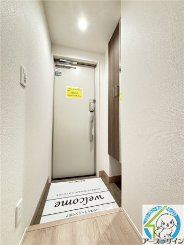 D-ROOM江井島の玄関