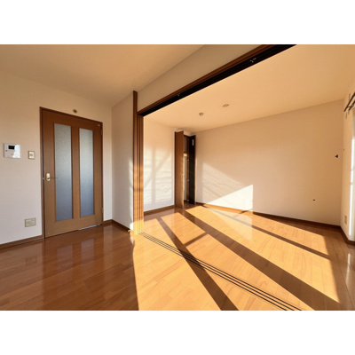 【内装】 | エスポアール・アン