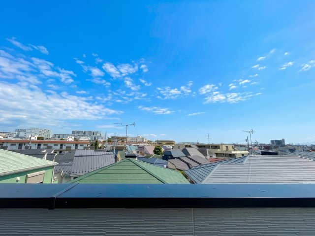 【展望】 | 【仲介手数料３７０万円が無料！】■祖師ヶ谷大蔵駅１１分■１３８平米■ＬＤＫ２４帖超■４ＬＤＫ | 諸費用３７０万円ＯＦＦ！
決算特別キャンペーン！
家計応援の限界に挑戦中！
■祖師ヶ谷大蔵駅１１分
■１３８平米
■ＬＤＫ２４帖超
■高級デザインハウス
■ＺＥＨ水準
■モデルハウス見学可