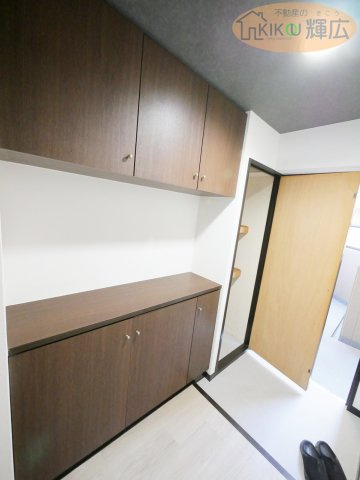 ライオンズマンション東加古川　4階の玄関