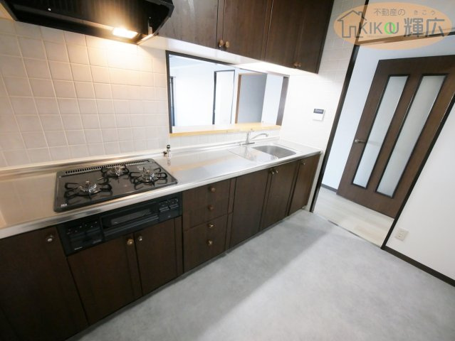 ライオンズマンション東加古川　4階のキッチン