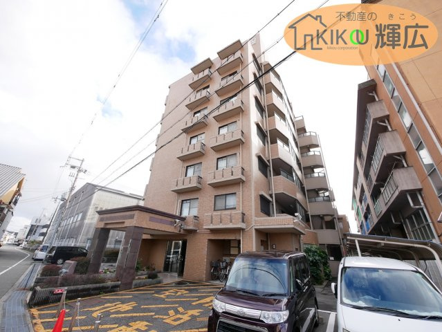 ライオンズマンション東加古川　4階のエントランス