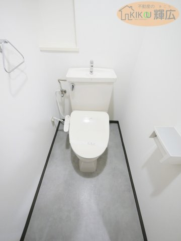 ライオンズマンション東加古川　4階のトイレ
