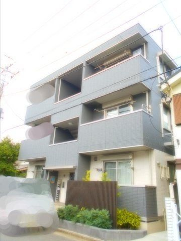 プラタノの外観