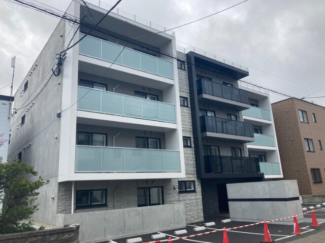 S-RESIDENCE東札幌azure