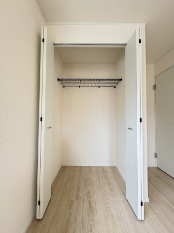 CRADLE GARDEN　小倉北区井堀第1の収納|収納力のあるクローゼットを備え、衣類や小物を整理できます。