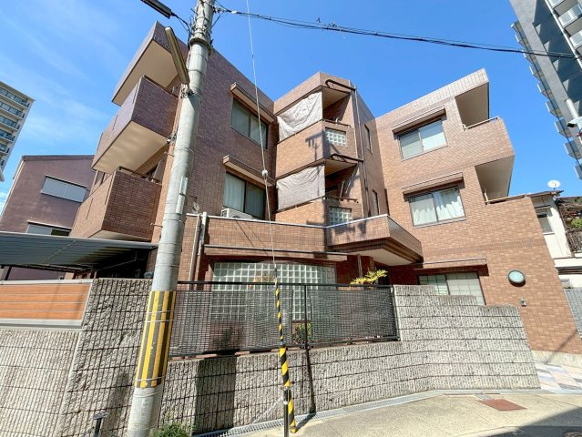 アドミラブルの外観