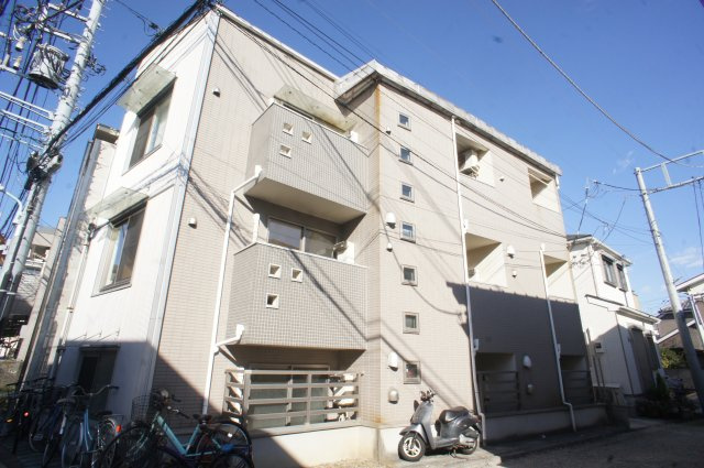 葛飾区青戸６丁目のアパートの外観