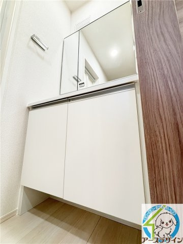 D-ROOM江井島の独立洗面台