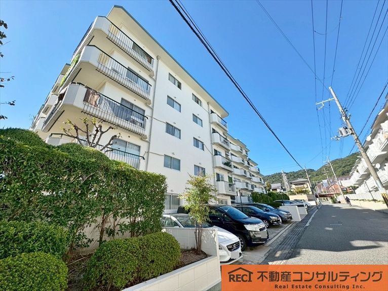 岡本センチュリーマンションの周辺