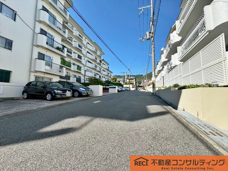 岡本センチュリーマンションの周辺