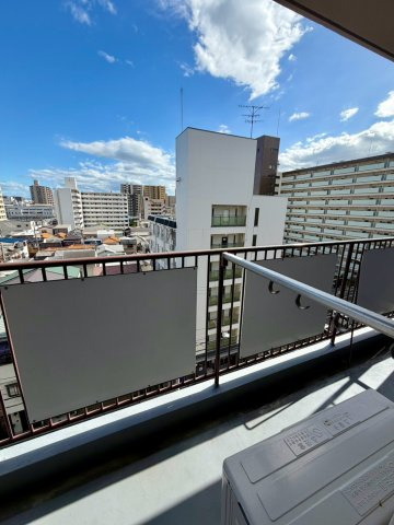 日商岩井菫橋ハイツのバルコニー