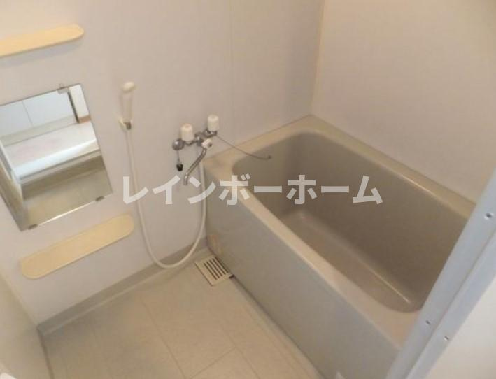 コンフォート　ハナブサの浴室