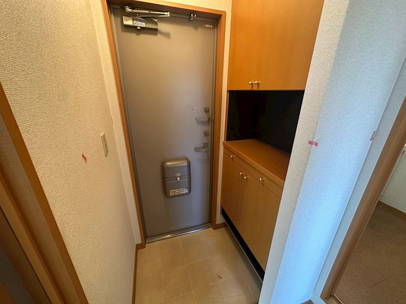 イーストハイムの玄関