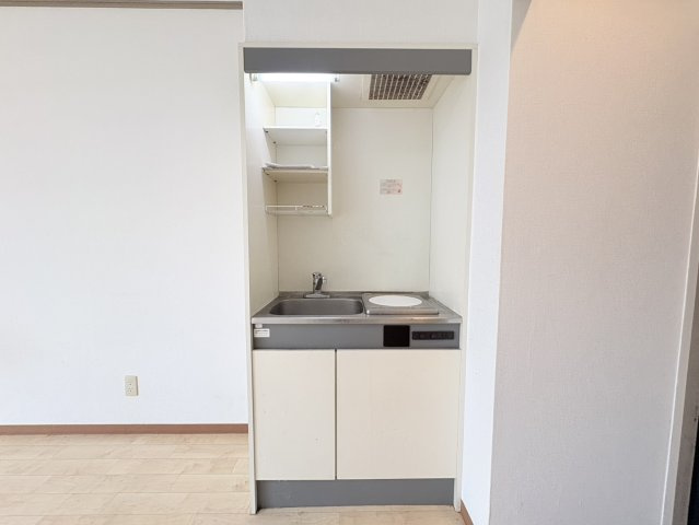 熊本市東区新南部３丁目の賃貸マンションのキッチン