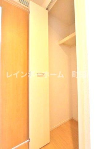 フェイバー　Ｊ．Ｏ－Ｘ1※初期費用分割あと払いサービス利用可能物件の収納