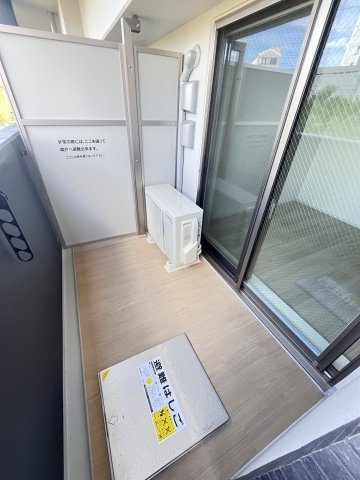 大阪市都島区内代町４丁目の賃貸マンションのバルコニー