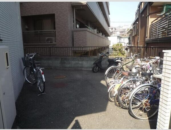 エミグラント妙蓮寺のその他