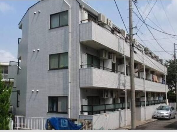 横浜市港北区仲手原１丁目の賃貸マンションの外観
