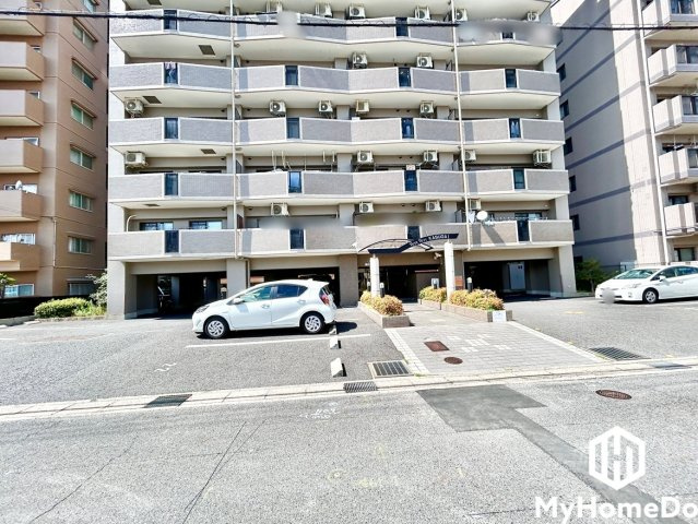 バンベール春日井の外観