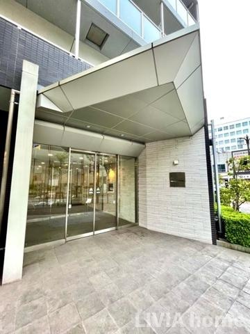 大田区大森北１丁目の賃貸マンションのエントランス