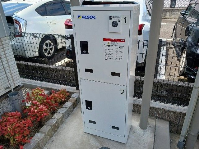 クレメントのその他共用部分|宅配ボックスです
