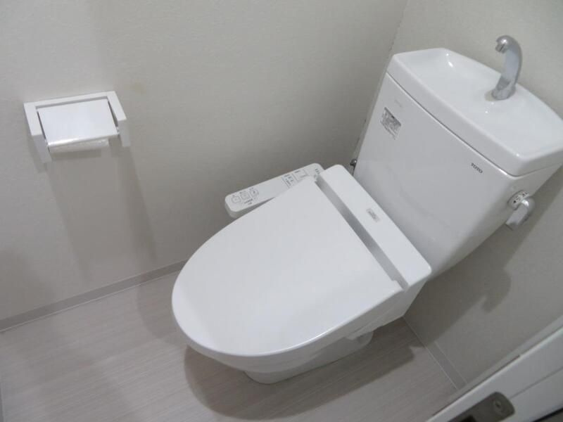 ワコーレヴィータ東園田のトイレ