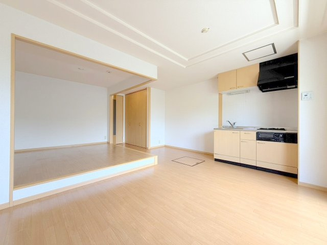 【居間・リビング】 | Ocean view Court