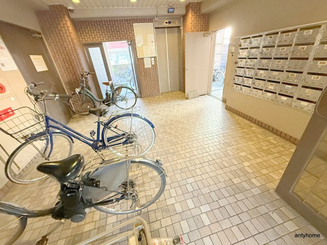 カーサベラ桜川　仲介手数料無料のロビー
